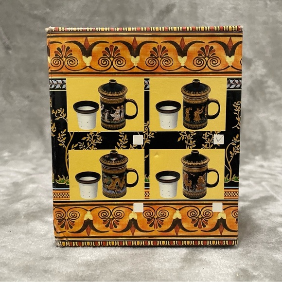 Creative Ceramics Bona Dea Black and Gold Greek Motif Mug - Picture 8 of 12
